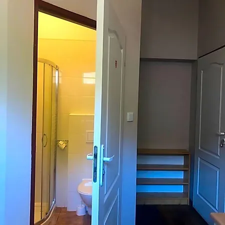 旅馆 Szostka 瓦乌布日赫